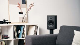 2560x1440px_homepage_dynaudioemit20_03.jpg Dynaudio Emit 20